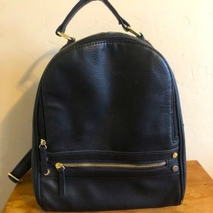 Mossimo black backpack